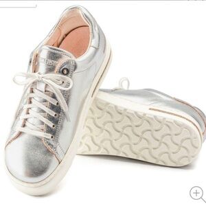 Birkenstock Bend Low Metallic Silver Sneakers 
SIZE  38/7 - 7 1/2. EUC